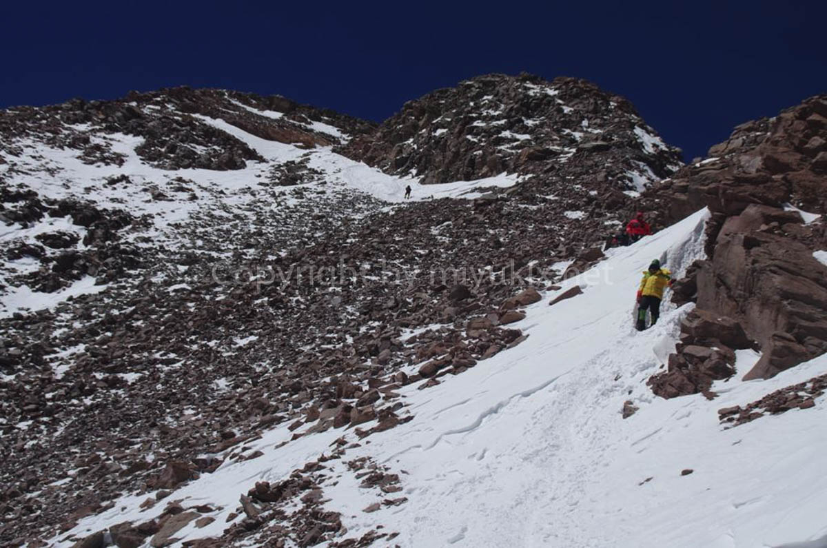 下山　グランカナレーターを下る　アコンカグア登山8日目・アタック日 Aconcagua Expedition