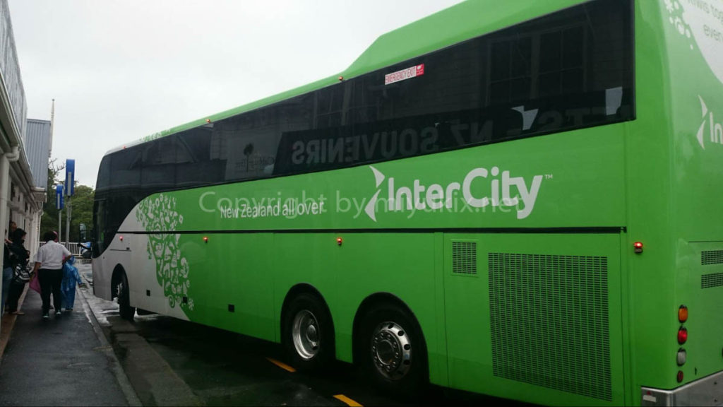 ニュージーランドで主要の交通機関になる長距離バス・インターシティ